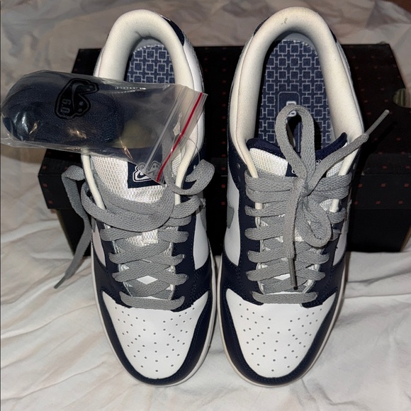 Nike Dunk Low White and Dark Blue Sneakers - Men’s Size 8 - Picture 3 of 7
